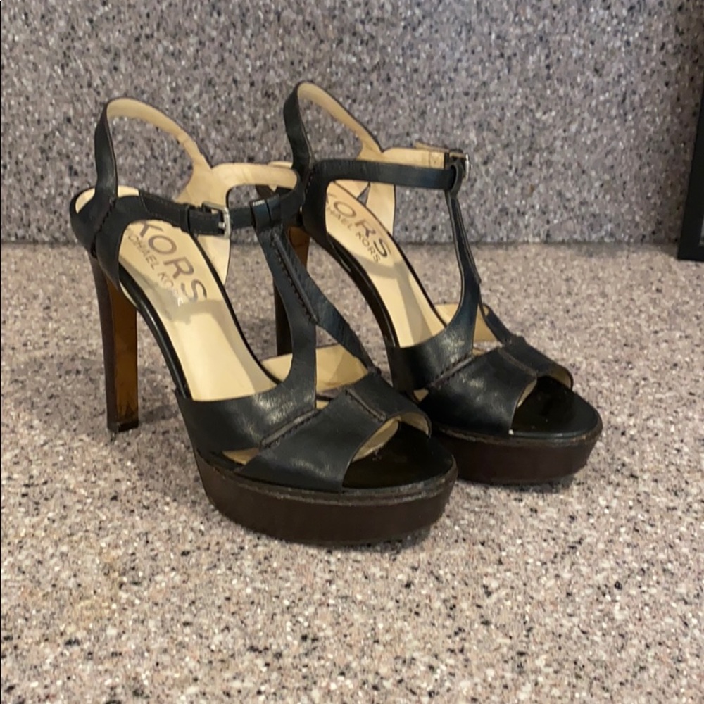 KORS - Michael KORS Black leather platform sandals